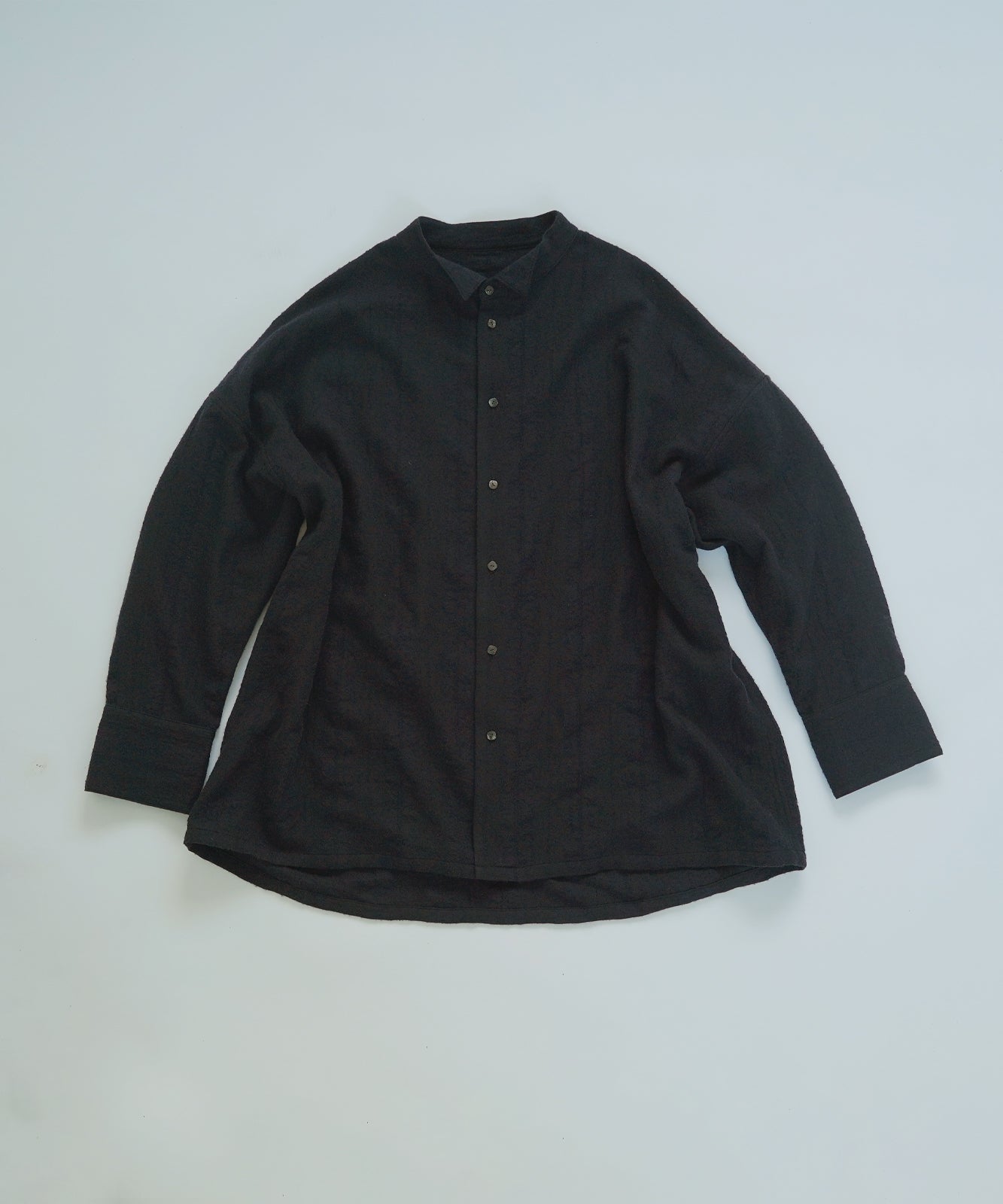 Under construction | [Uploaded on 11/02 (Sat)] Wool striped overshirt