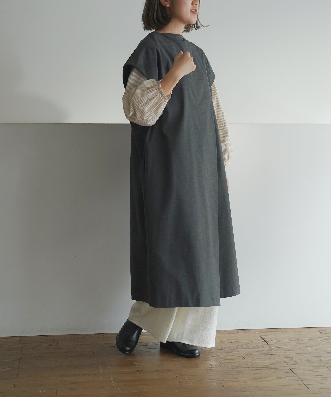 Wool linen vest 