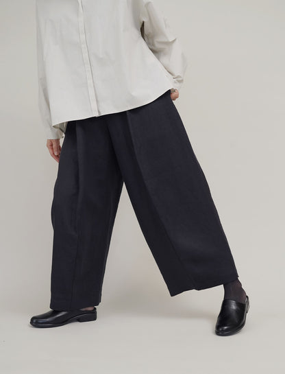 [On sale from 12:00 on Saturday, March 1st] Wide pants / heavy linen twill