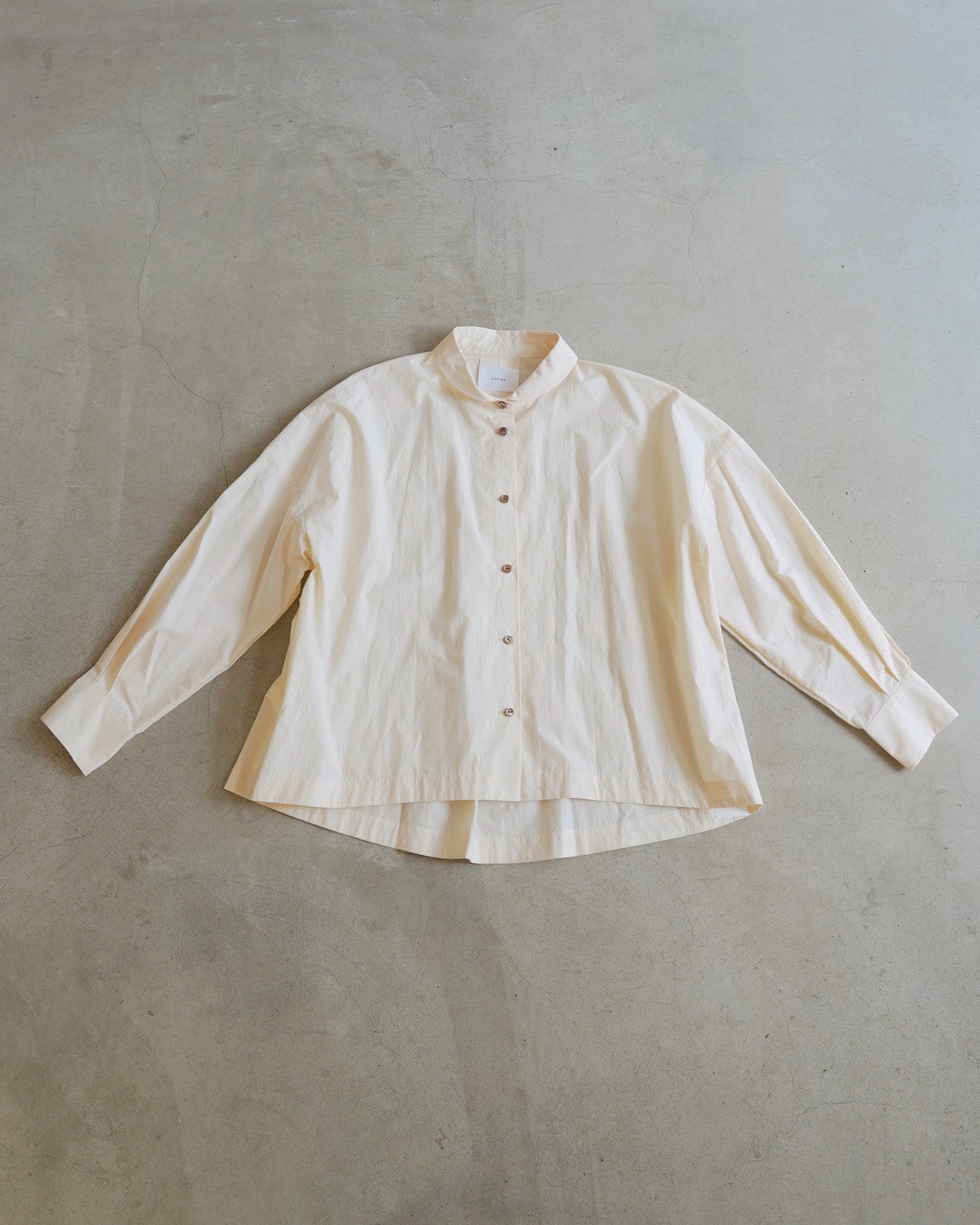 entwa ダッチカラーシャツ 10月11日(土)12時〜発売】ダッチカラーシャツ / タイプライター