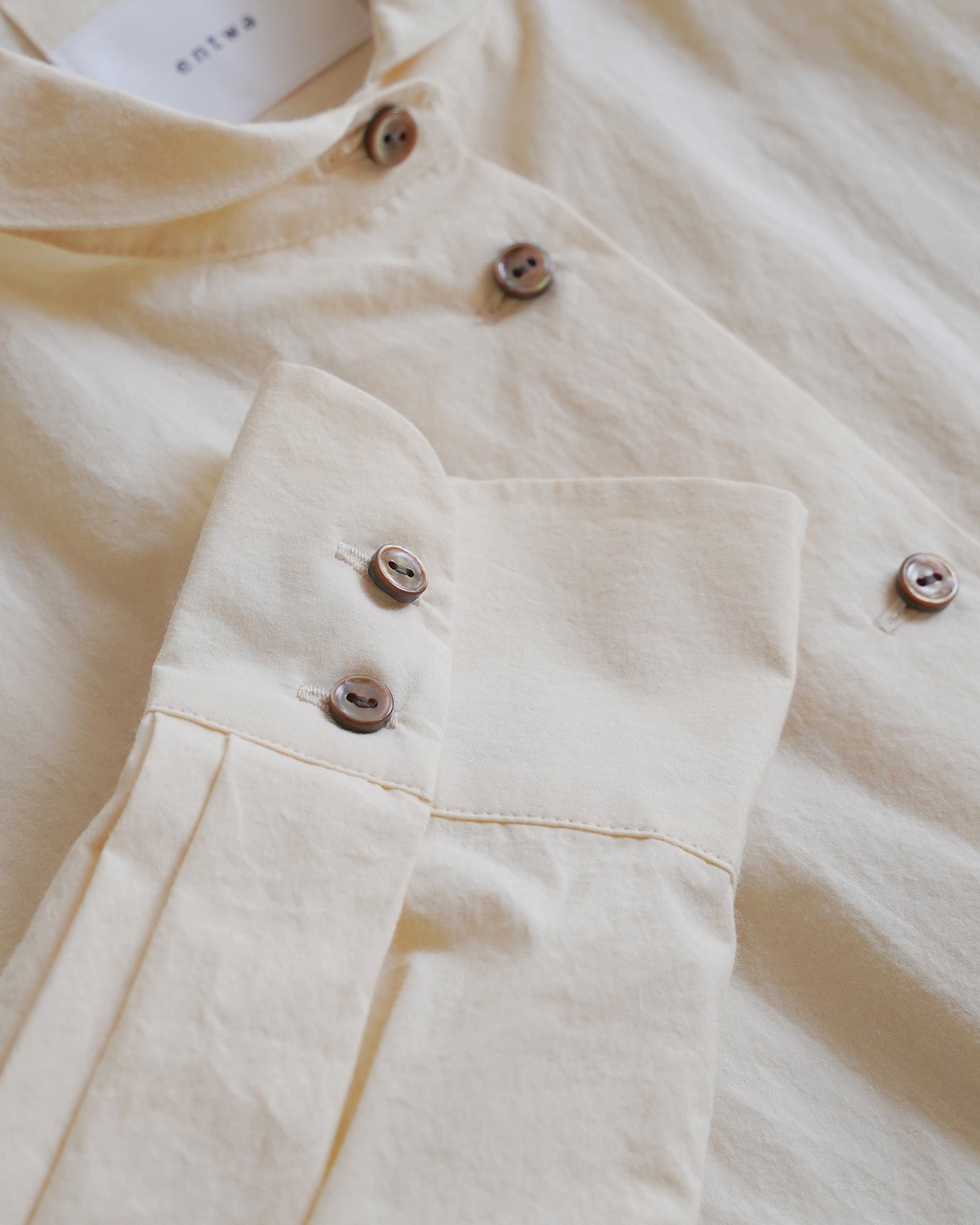 entwa 　ダッチカラーシャツ 10月11日(土)12時〜発売】ダッチカラーシャツ / タイプライター