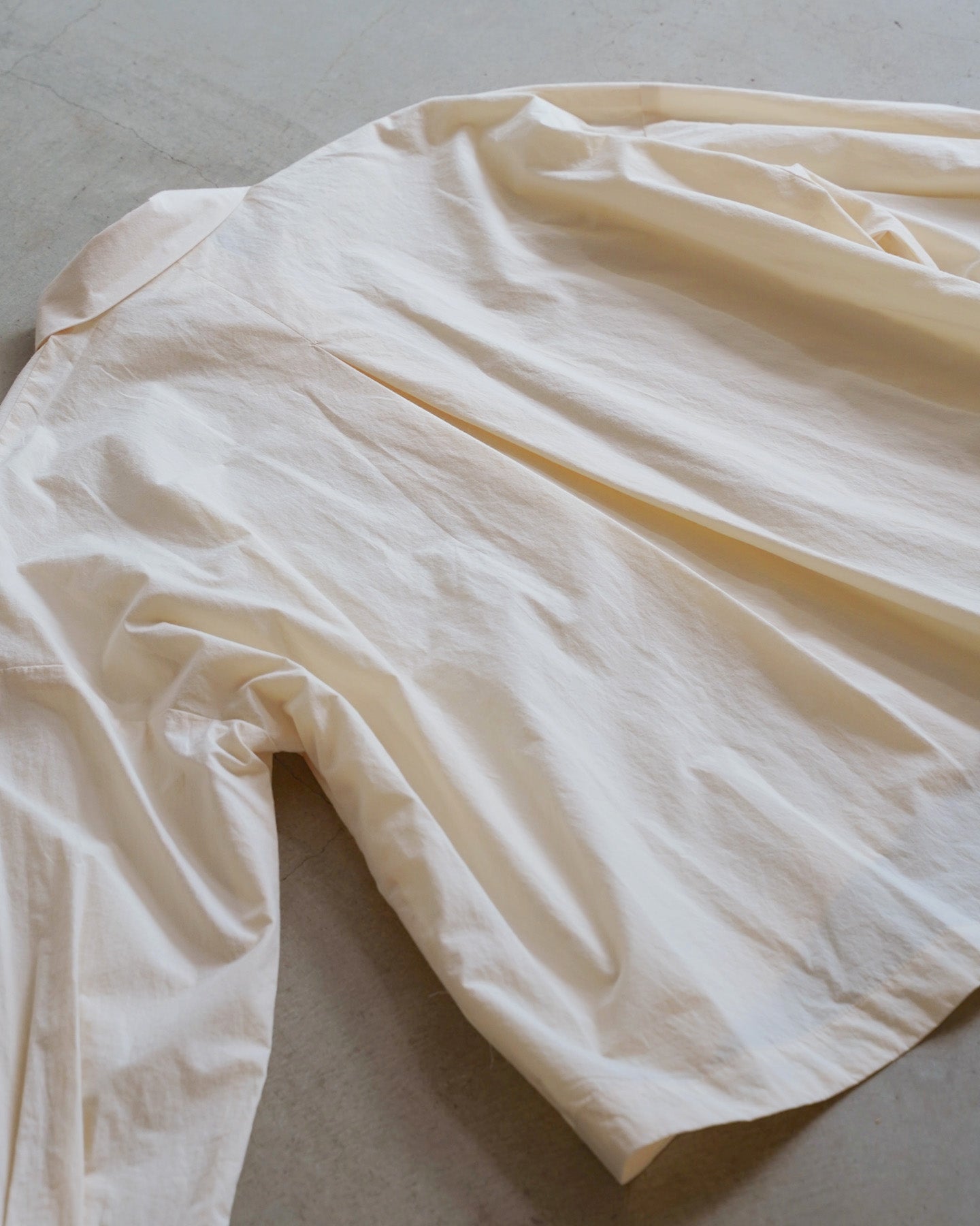 entwa 　ダッチカラーシャツ 10月11日(土)12時〜発売】ダッチカラーシャツ / タイプライター