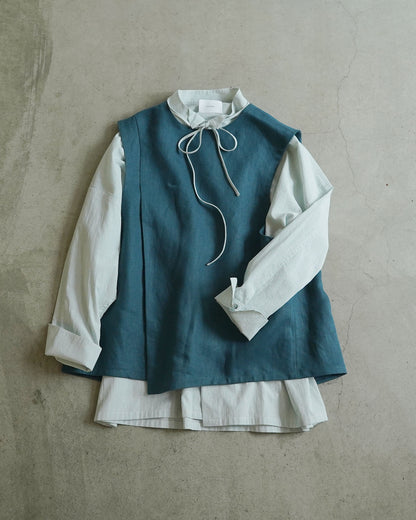 [Available from 12:00 PM on Saturday, September 13th] Tucked Vest / Heavy Linen Twill / Green
