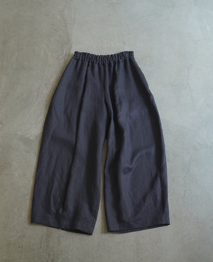[Available from 12:00 PM on Saturday, September 13th] Wide-leg pants / Heavy linen twill / Black