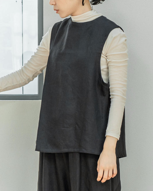 [Available from 12:00 PM on Saturday, September 13th] Tuck Vest / Heavy Linen Twill / Black