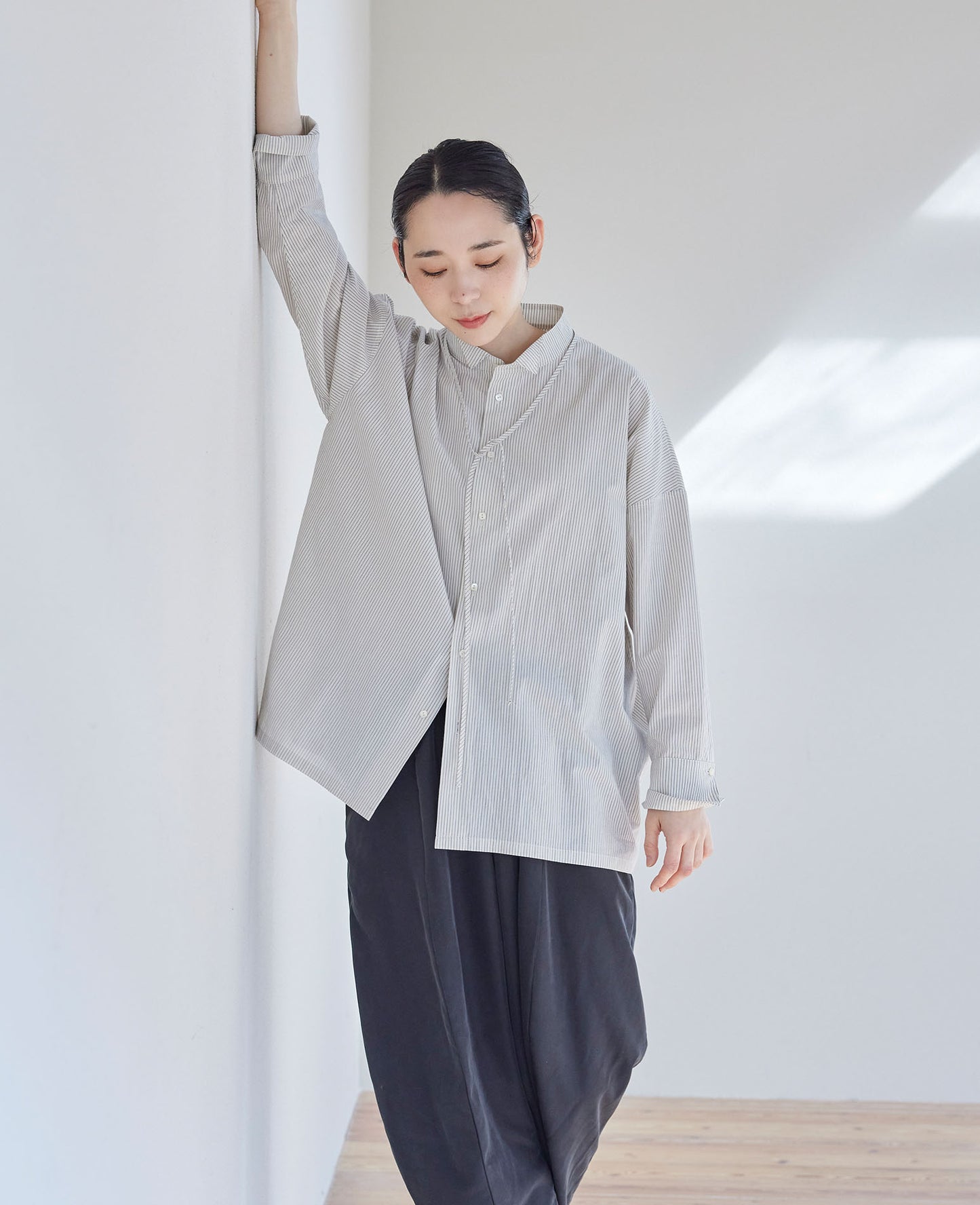 [On sale from 12:00 PM on Saturday, September 13th] Overshirt / Cotton Stripe / Blue