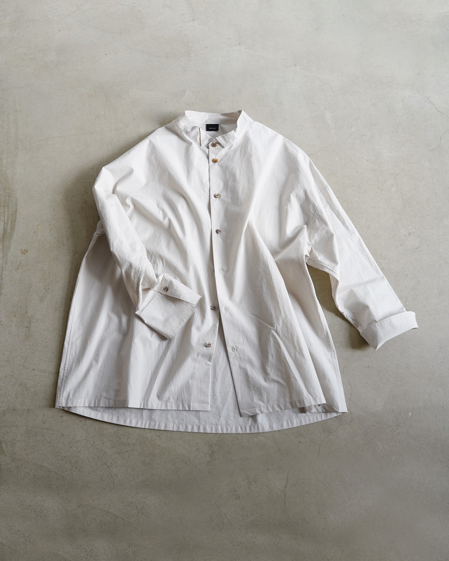 entwa 　ダッチカラーシャツ 10月11日(土)12時〜発売】ダッチカラーシャツ / タイプライター