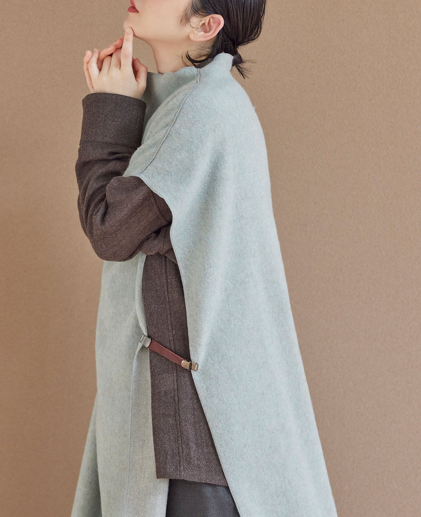 プレイフルケープ / シャギーウール / アイボリー