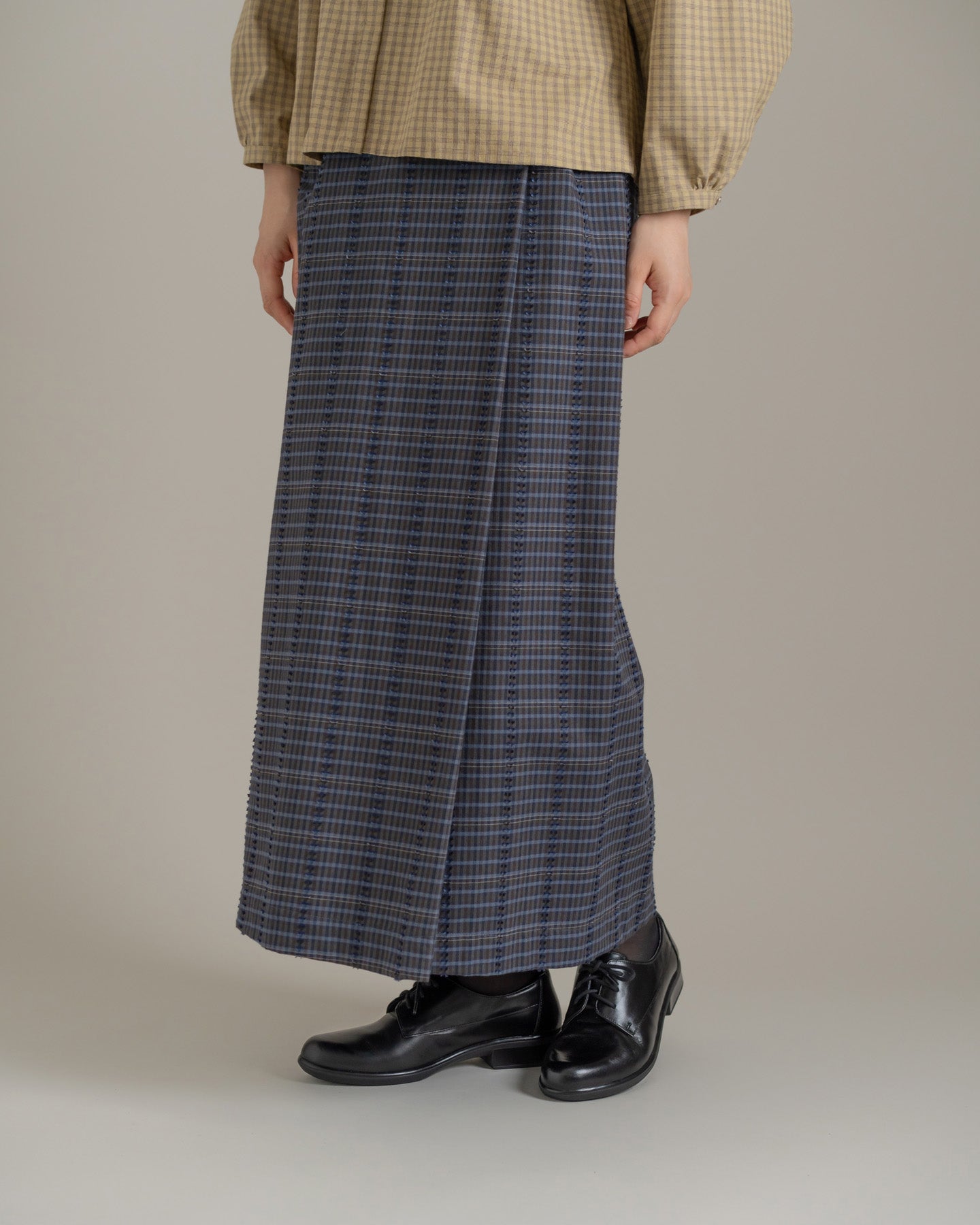 【12月6日(土)12時～発売】ストレートスカート / フリンジチェック / ブルー
