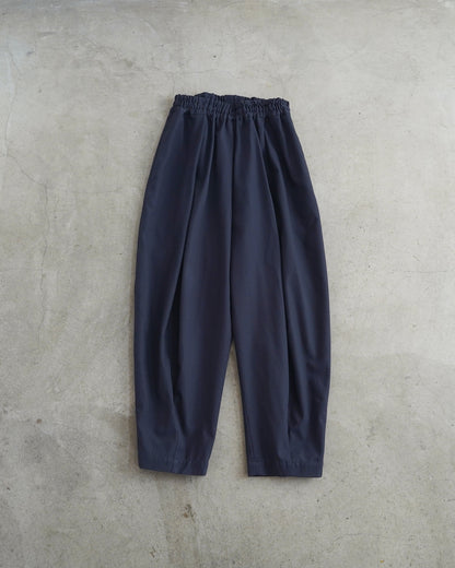 【12月6日(土)12時～発売】テーパードパンツ / 強撚ツイル / ネイビー