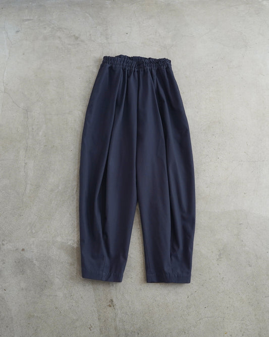 【12月6日(土)12時～発売】テーパードパンツ / 強撚ツイル / ネイビー