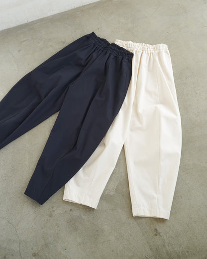 [Available from 12:00 PM on Saturday, December 6th] Tapered Pants / Twisted Twill / Ivory