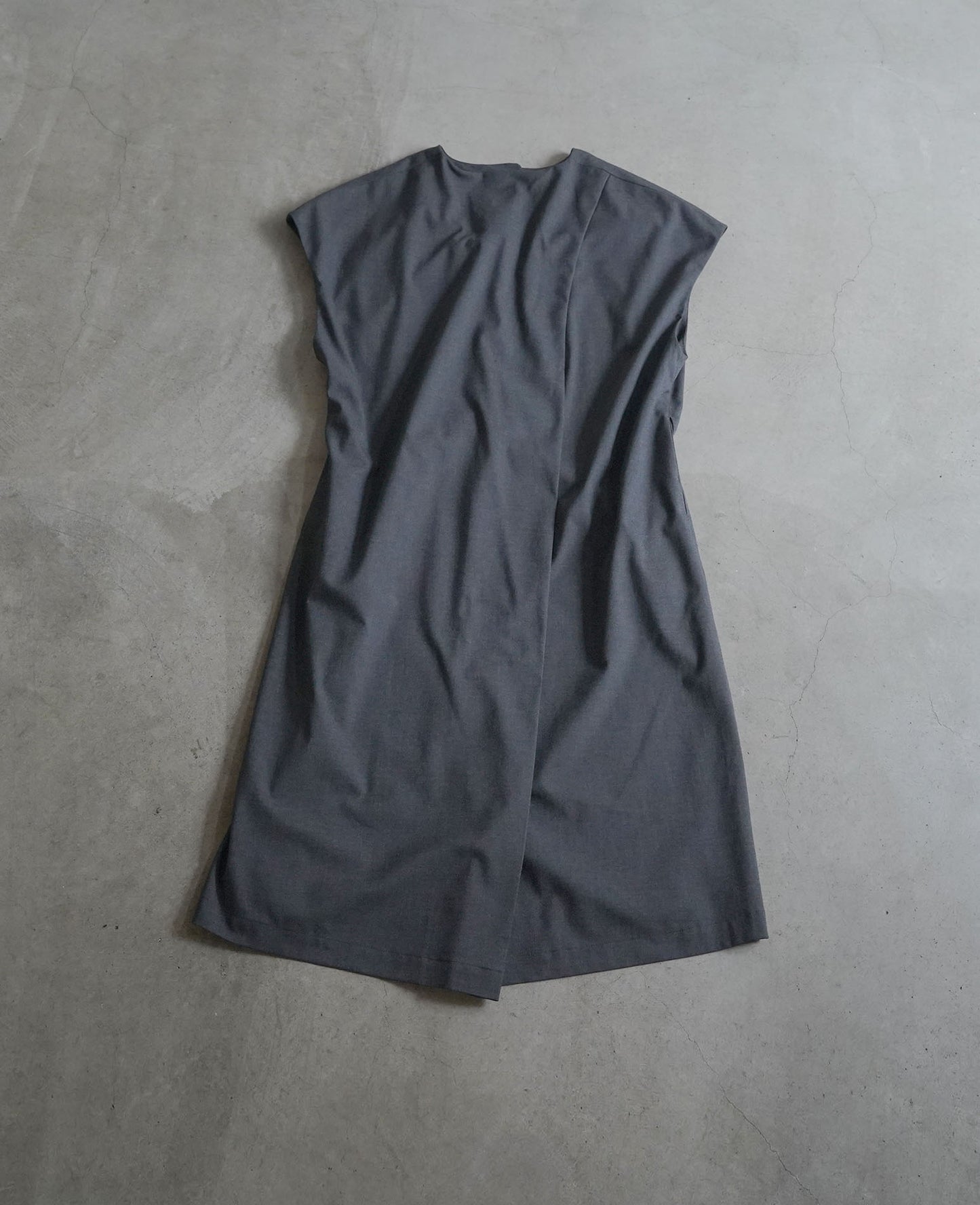 ノーカラーコクーンベスト / TRツイル