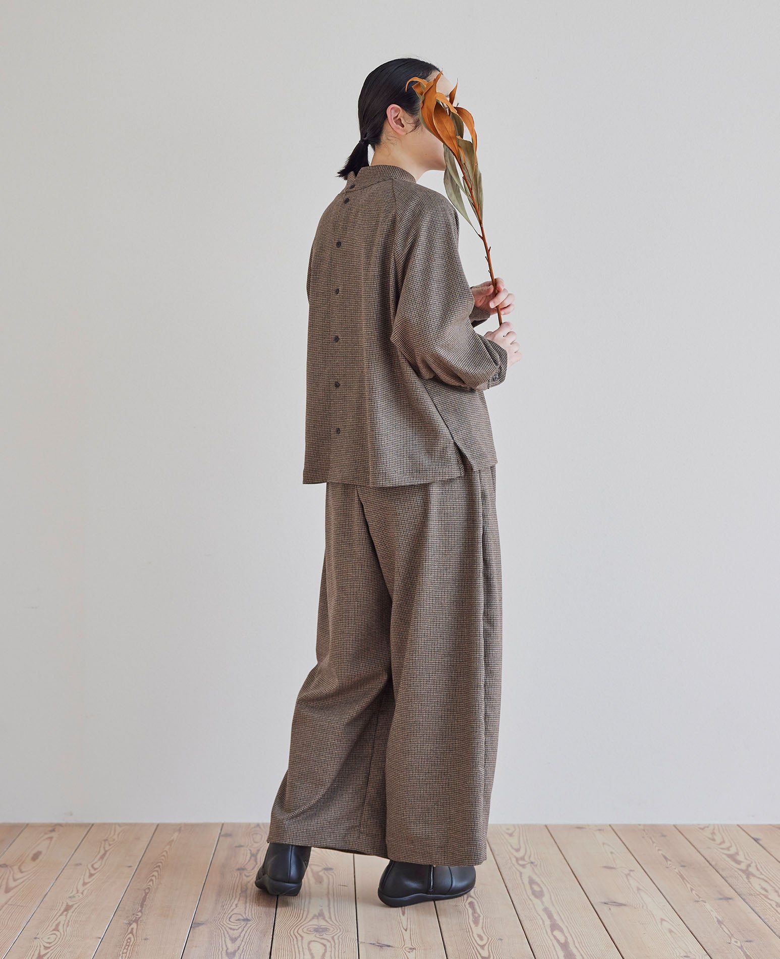 ワイドパンツ / ウール千鳥格子 – entwa