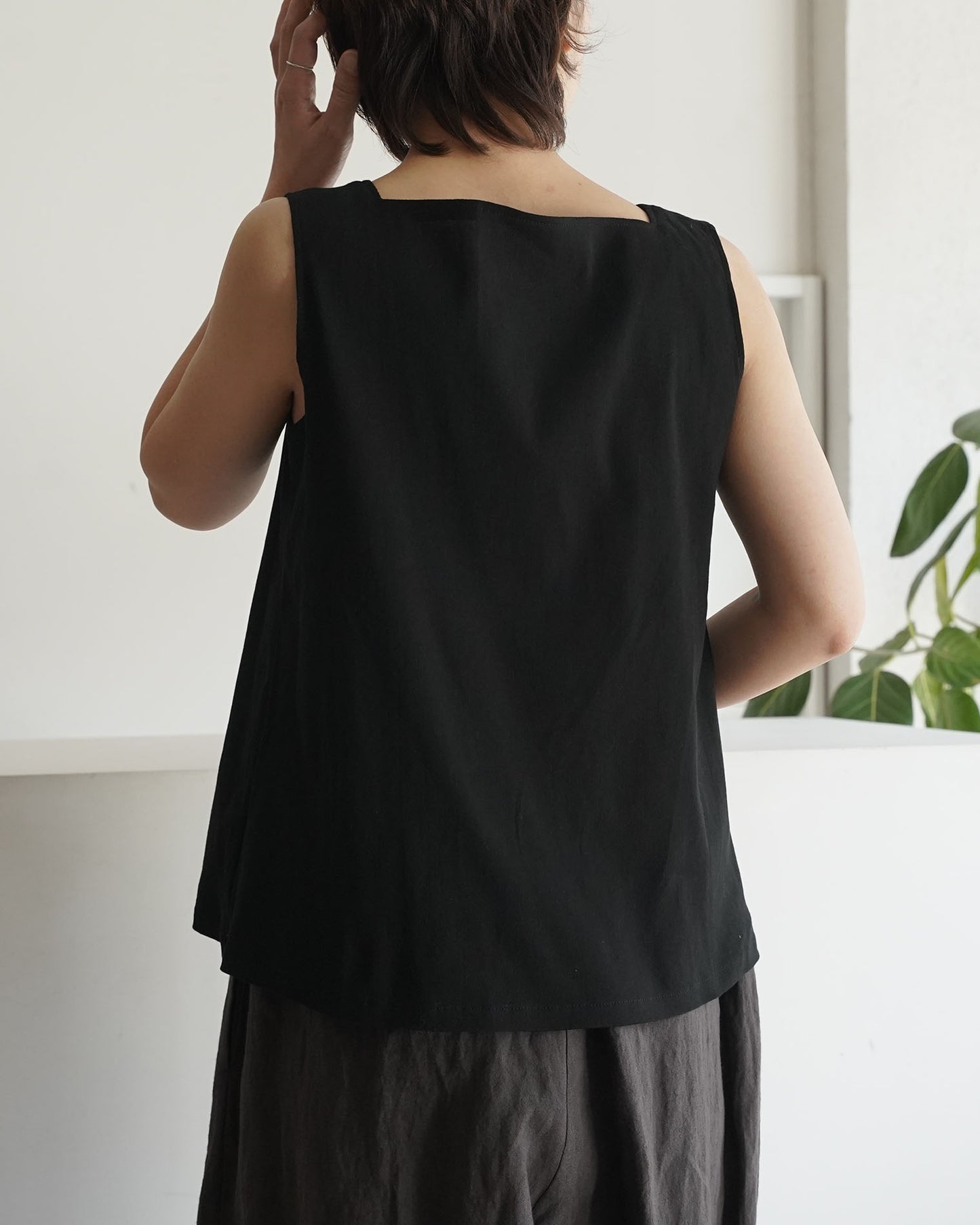 スクエアネックカットソー/ビワコットン