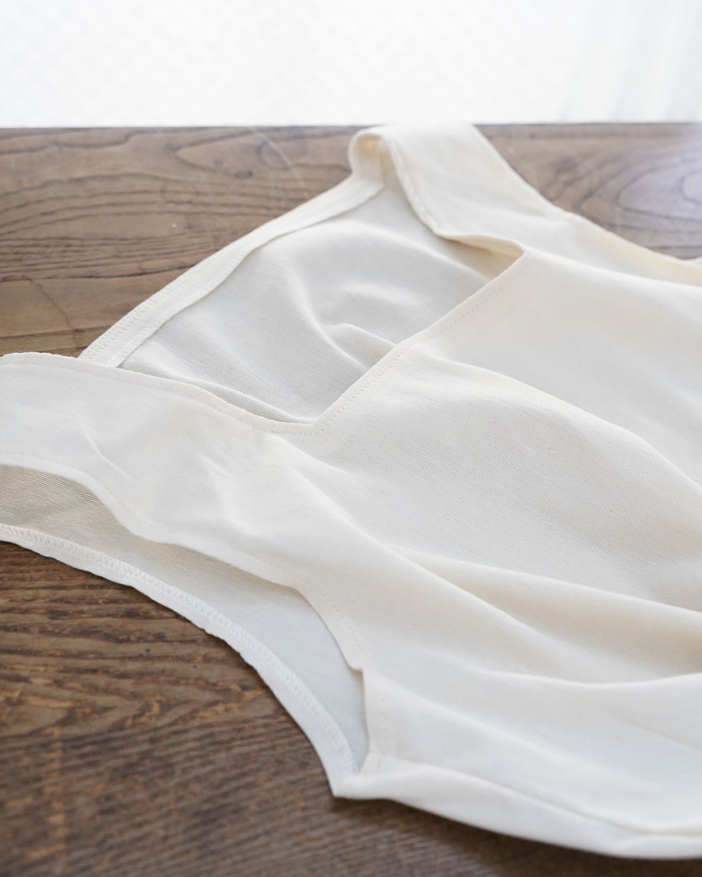 スクエアネックカットソー/ビワコットン