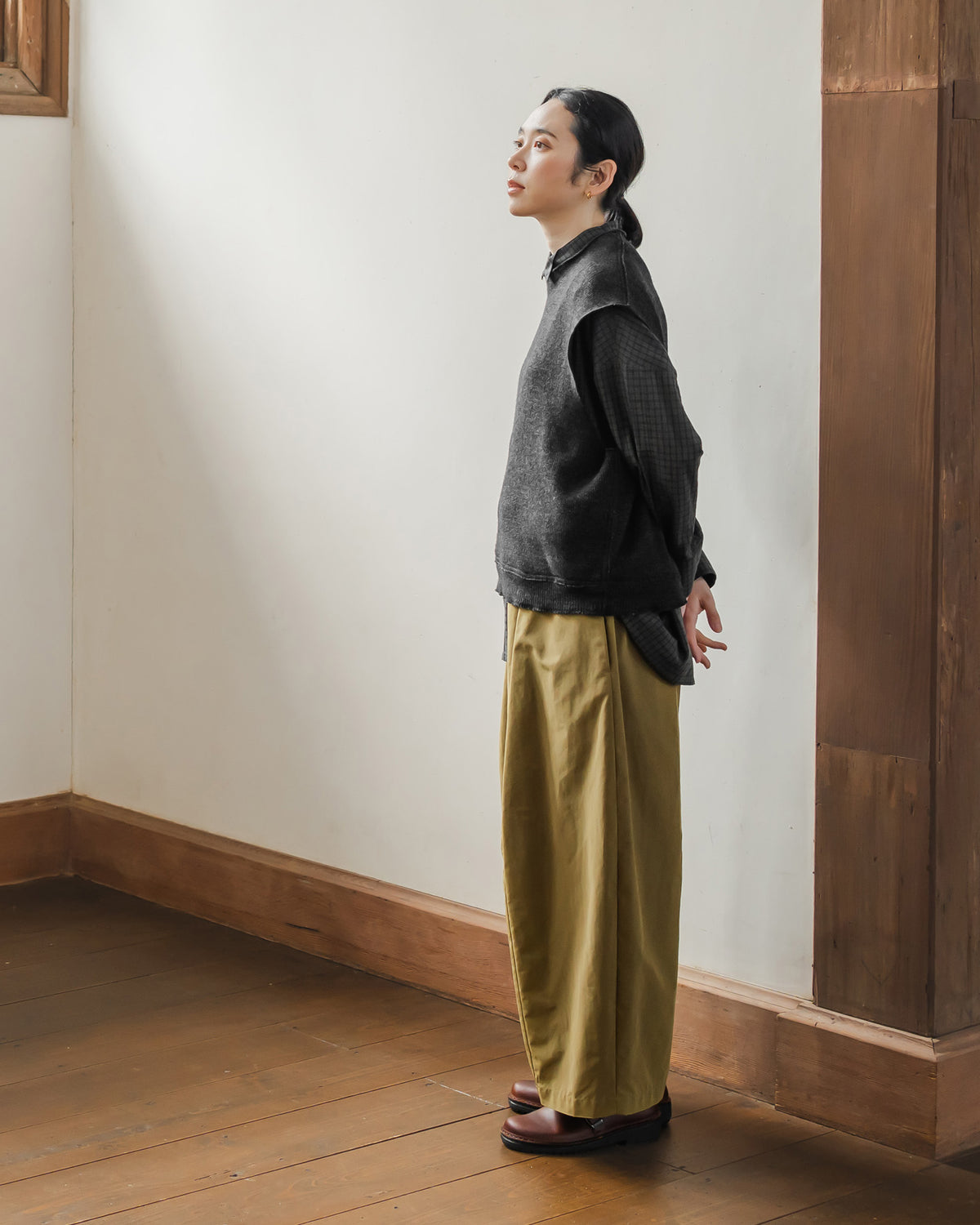 【9月19日発売】ワイドパンツ スムースバックツイル