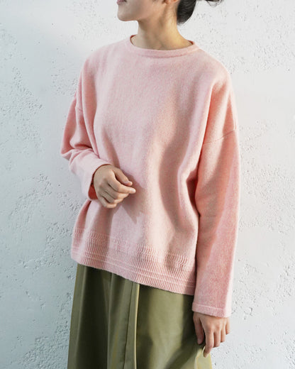 【Available October 24】Lambswool Crew Neck Sweater