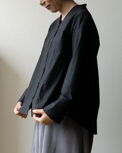 [Available October 17] Kitchen Shirt - Typewriter Cotton