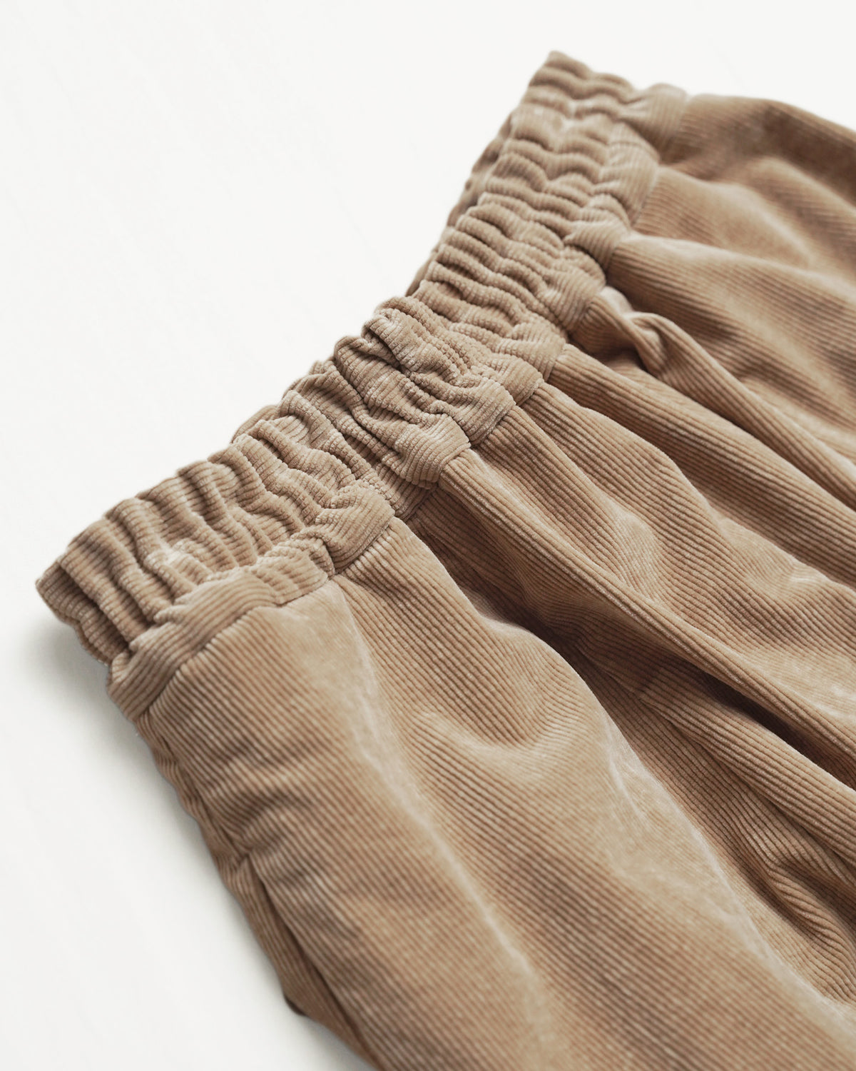 [Available October 24] Corduroy Wide-Leg Pants