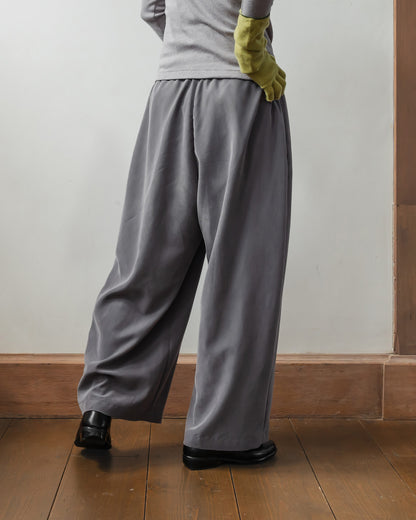 [Available October 17] Smooth Modal Wide-Leg Pants