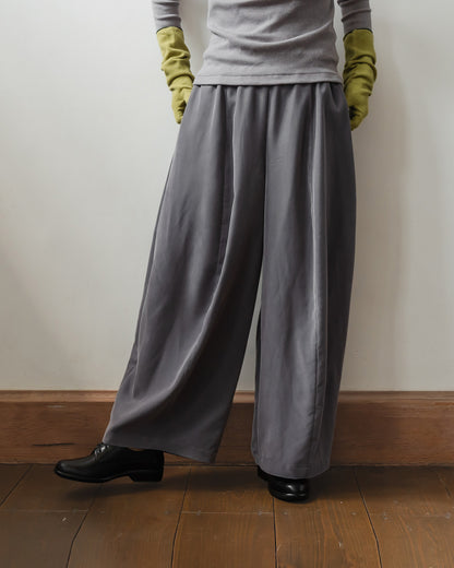 [Available October 17] Smooth Modal Wide-Leg Pants