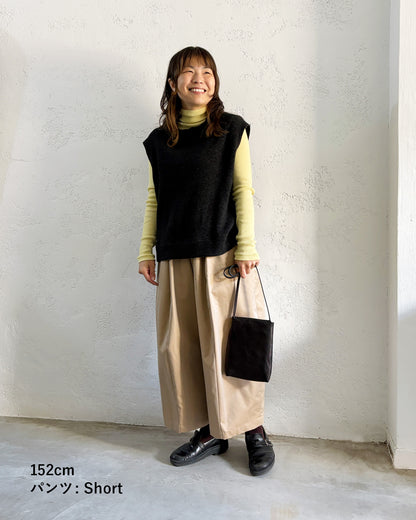 リブニットベスト