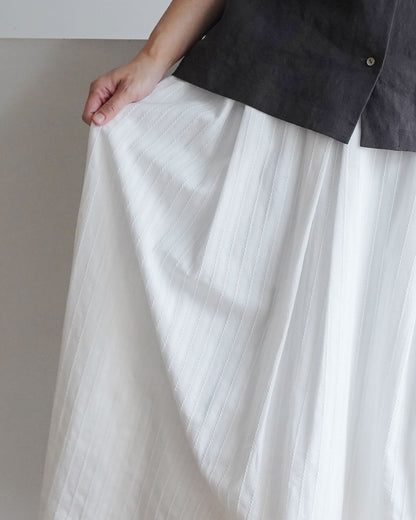 Box Tuck Skirt / Cotton Lace