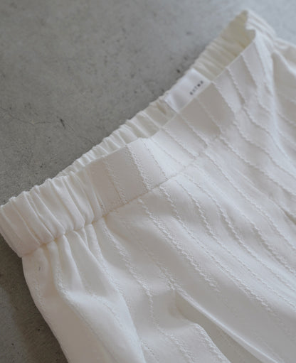 Box Tuck Skirt / Cotton Lace