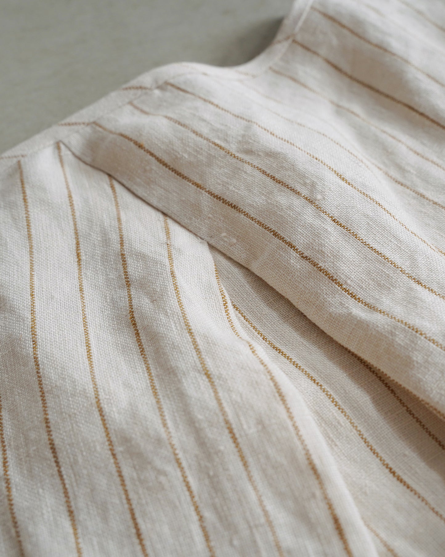 Tuck pullover / Linen stripe