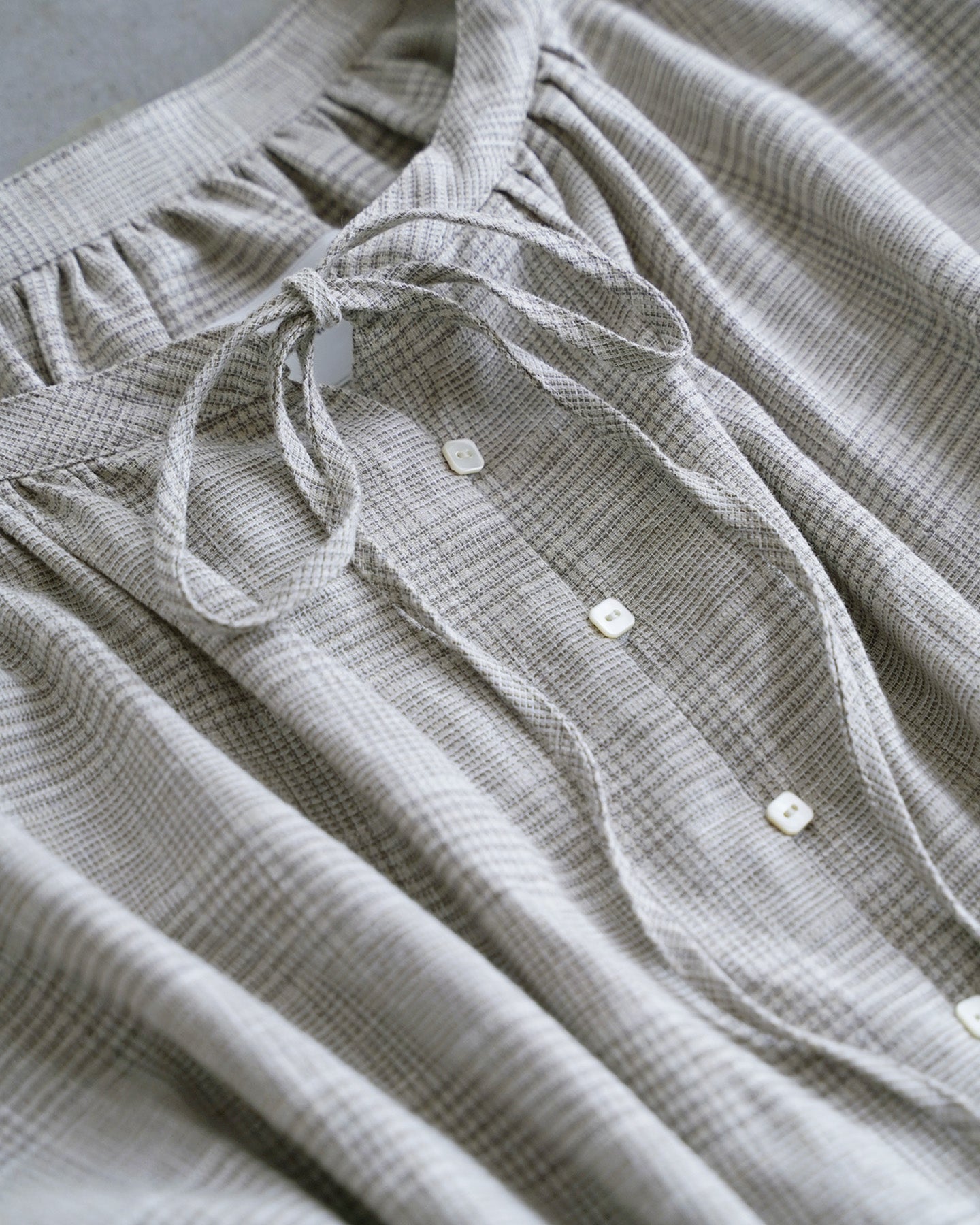 Boat Neck Gathered Blouse / Linen Glen Check