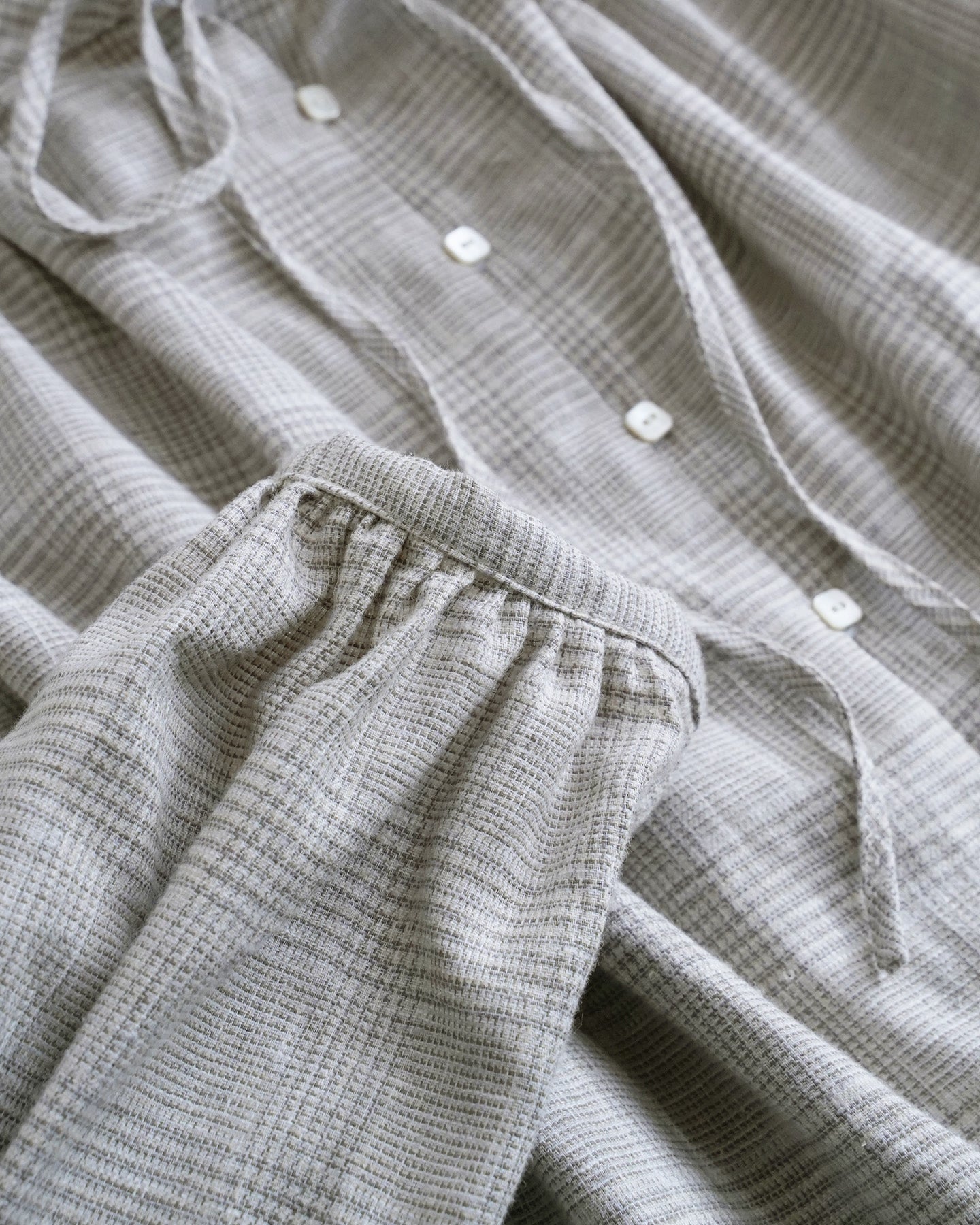 Boat Neck Gathered Blouse / Linen Glen Check