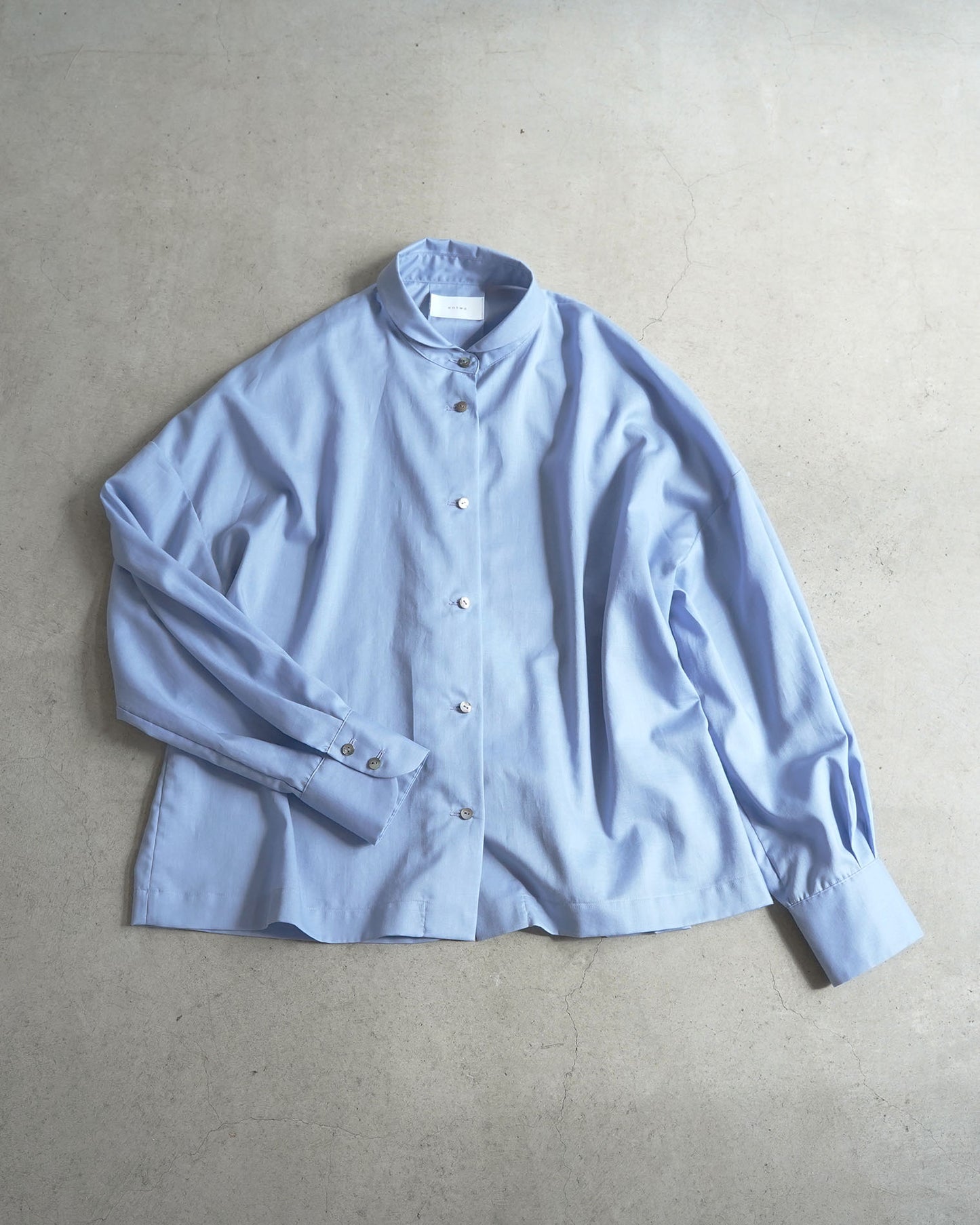 Dutch collar shirt / cotton lawn