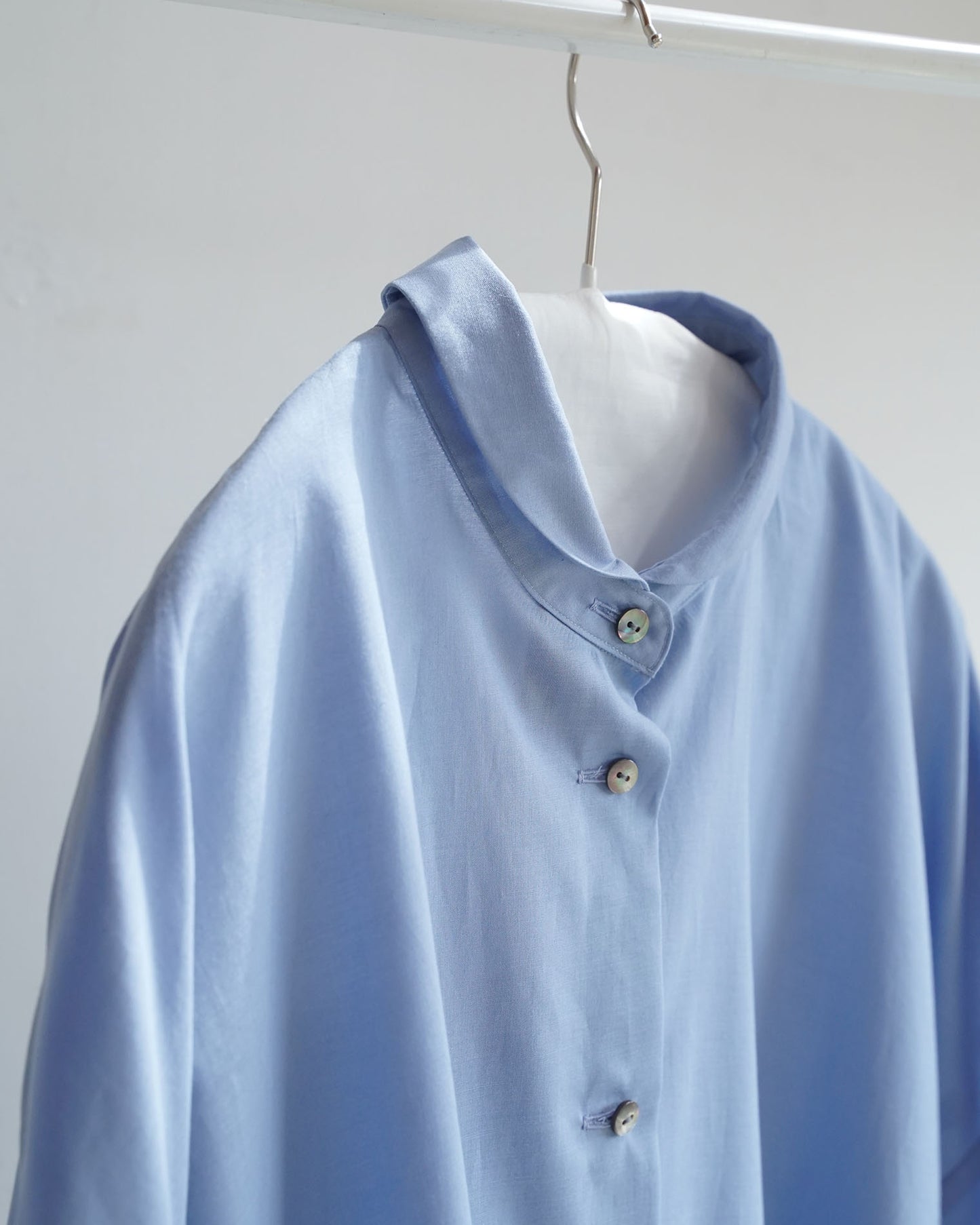 Dutch collar shirt / cotton lawn