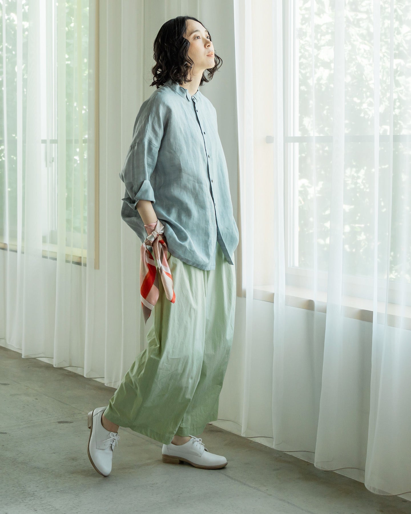 Wide pants/cotton-nylon typewriter