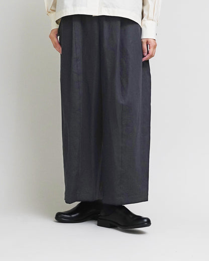 [Available from 12:00 PM on Saturday, September 13th] Wide-leg pants / Heavy linen twill / Black