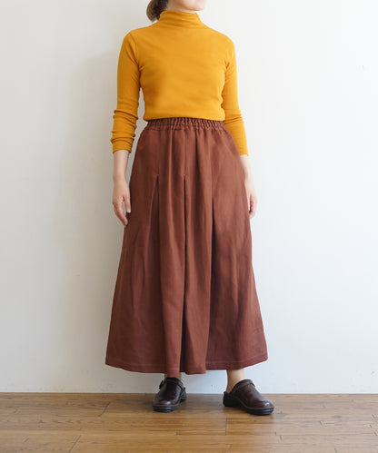 [On sale from 12:00 on Saturday, August 10th]Box pleated skirt in heavy linen twill