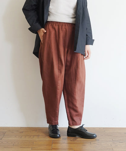 Tapered pants in heavy linen twill