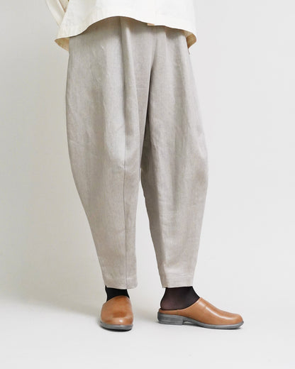 [Available from 12:00 PM on Saturday, September 13th] Tapered Pants / Heavy Linen Twill / Beige